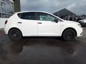 Seat Ibiza IV 1.4 16V Épave (2012, Blanc)