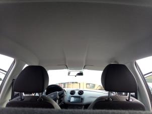 Seat Ibiza IV 1.4 16V Épave (2012, Blanc)