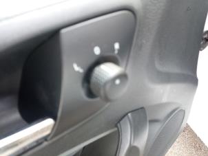 Seat Ibiza IV 1.4 16V Épave (2012, Blanc)