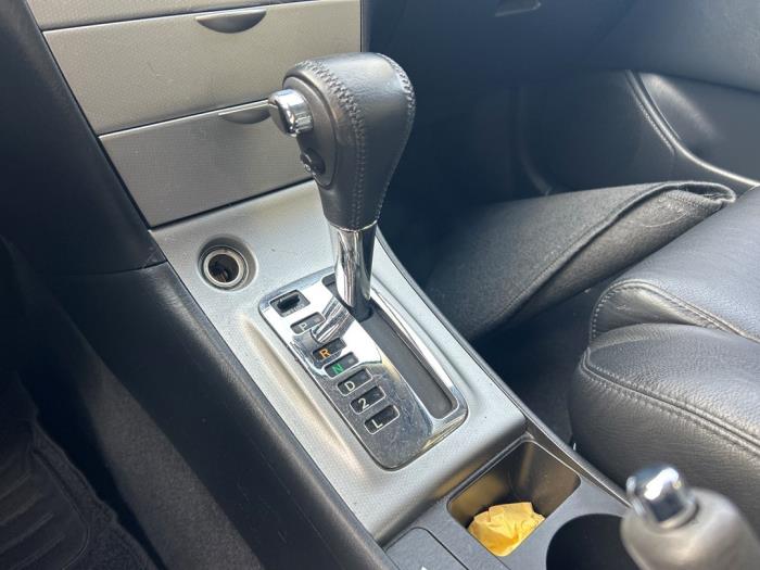 Toyota Corolla 1.6 16V VVT-i Épave (2005, Gris)