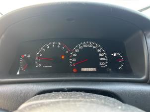 Toyota Corolla 1.6 16V VVT-i Épave (2005, Gris)