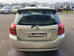 Toyota Corolla 1.6 16V VVT-i Épave (2005, Gris)