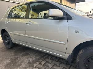 Toyota Corolla 1.6 16V VVT-i Épave (2005, Gris)