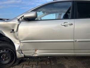Toyota Corolla 1.6 16V VVT-i Épave (2005, Gris)