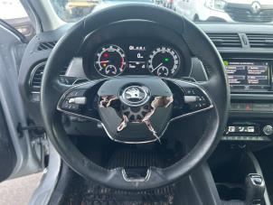 Skoda Fabia III Combi 1.0 TSI 12V Épave (2020, Gris)