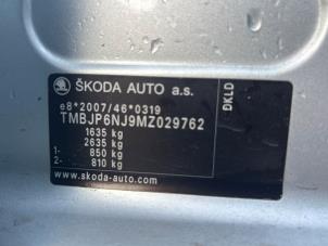 Skoda Fabia III Combi 1.0 TSI 12V Épave (2020, Gris)