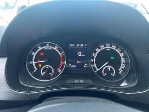 Skoda Fabia III Combi 1.0 TSI 12V Épave (2020, Gris)