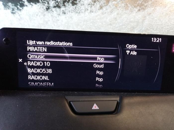 Mazda CX-80 2.5 E-SkyActiv PHEV AWD Samochód złomowany (2024, Szary)