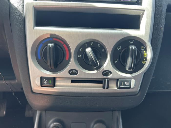 Hyundai Getz 1.4i 16V Épave (2008, Noir)