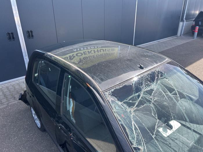 Hyundai Getz 1.4i 16V Épave (2008, Noir)