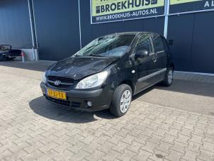 Hyundai Getz 1.4i 16V Épave (2008, Noir)