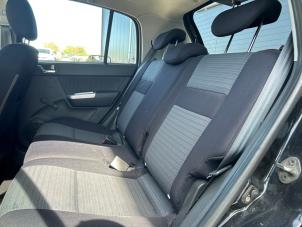 Hyundai Getz 1.4i 16V Épave (2008, Noir)