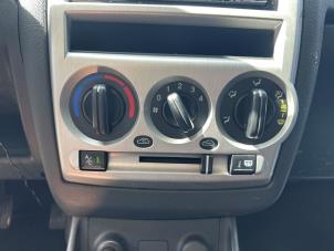Hyundai Getz 1.4i 16V Épave (2008, Noir)