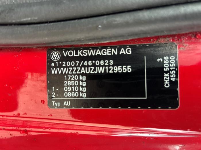 Volkswagen Golf VII 1.0 TSI 12V Épave (2017, Rouge)