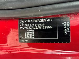 Volkswagen Golf VII 1.0 TSI 12V Épave (2017, Rouge)