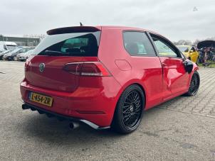 Volkswagen Golf VII 1.0 TSI 12V Épave (2017, Rouge)