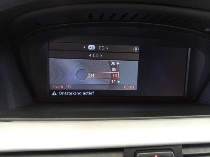 BMW 3 serie Touring 325i 24V Épave (2008, Noir)