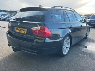BMW 3 serie Touring 325i 24V Épave (2008, Noir)