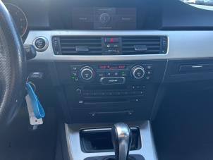 BMW 3 serie Touring 325i 24V Épave (2008, Noir)