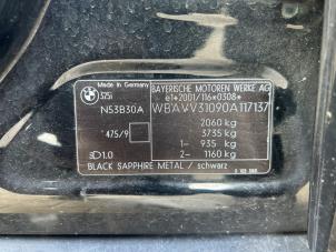 BMW 3 serie Touring 325i 24V Épave (2008, Noir)