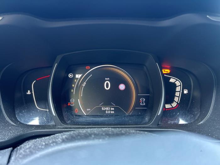 Renault Kadjar 1.2 Energy TCE 130 Épave (2017, Gris)