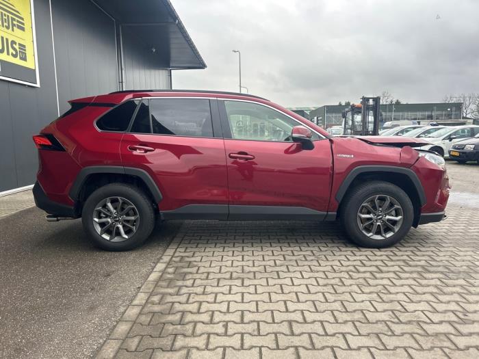 Toyota RAV4 2.5 Hybrid 16V Épave (2021, Rouge)