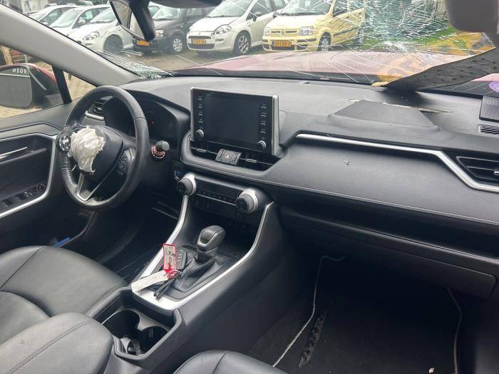 Toyota RAV4 2.5 Hybrid 16V Épave (2021, Rouge)