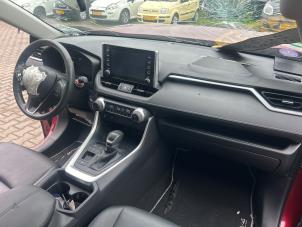 Toyota RAV4 2.5 Hybrid 16V Épave (2021, Rouge)