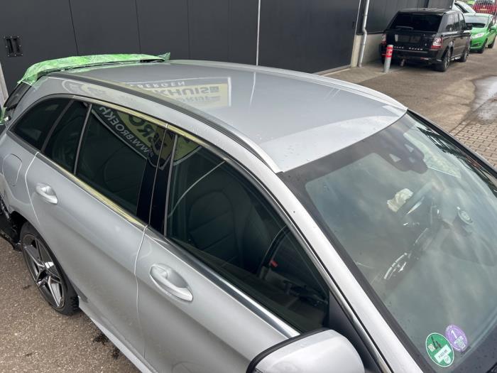 Mercedes C Estate C-300 e 2.0 16V Épave (2021, Gris)