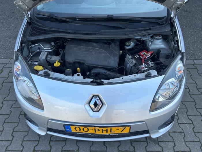Renault Twingo II 1.2 16V Samochód złomowany (2011, Szary)