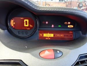 Renault Twingo II 1.2 16V Samochód złomowany (2011, Szary)