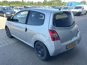 Renault Twingo II 1.2 16V Samochód złomowany (2011, Szary)