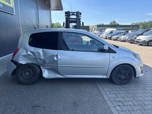 Renault Twingo II 1.2 16V Samochód złomowany (2011, Szary)