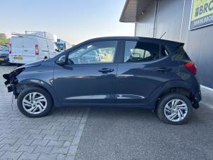 Hyundai i10 1.0 12V Épave (2021, Gris)