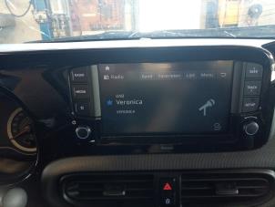 Hyundai i10 1.0 12V Épave (2021, Gris)