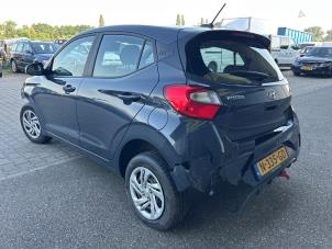 Hyundai i10 1.0 12V Épave (2021, Gris)