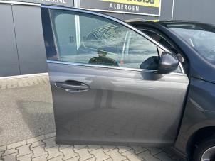 Peugeot 308 SW 1.2 12V e-THP PureTech 130 Vehículo de desguace (2018, Gris)