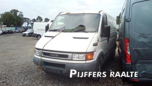 Iveco New Daily III 29L10V Épave (2004)