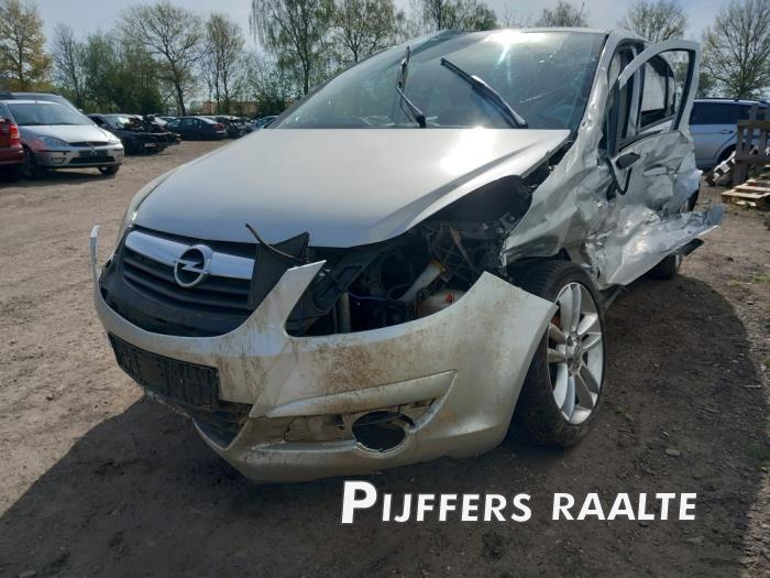 Mittelschalldämpfer Auspuff Opel Astra G 1.6 Mittel Besitzt Ein E