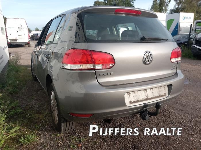 Volkswagen Golf VI 1.2 TSI BlueMotion Vehículo de desguace (2010, Gris)