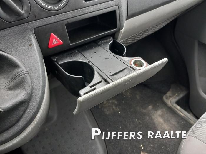 Volkswagen Transporter T5 2.5 TDi PF Skrotfordon (2009)