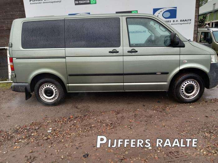 Volkswagen Transporter T5 2.5 TDi PF Skrotfordon (2009)