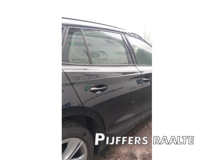 Capot Skoda Enyaq 50 Noir 2023 RHD - Pour Pièces, Occasion Avec Bosses, Référence 21098533