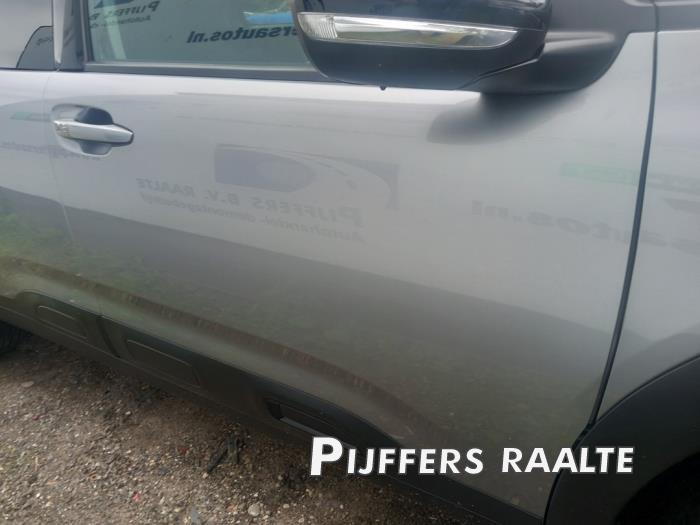 Citroen C4 Cactus 1.2 PureTech 110 12V Épave (2018, Gris)