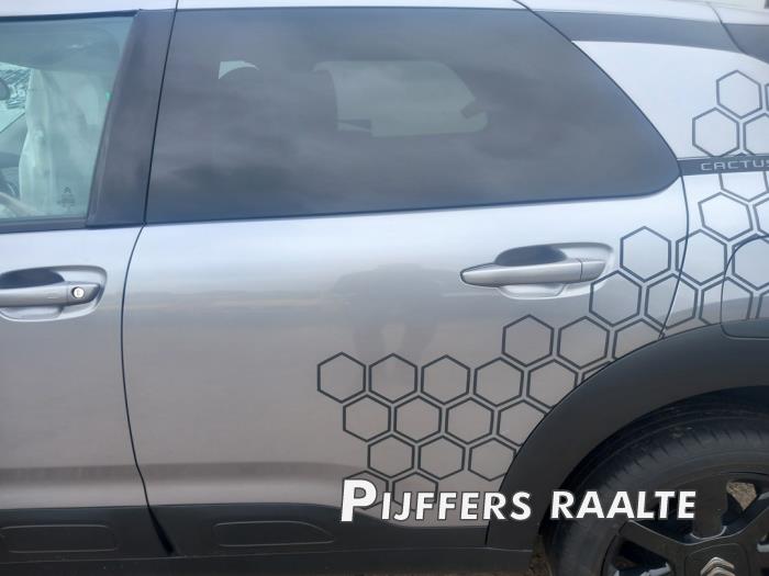 Citroen C4 Cactus 1.2 PureTech 110 12V Épave (2018, Gris)