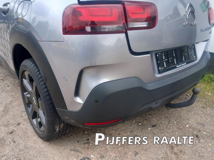 Citroen C4 Cactus 1.2 PureTech 110 12V Épave (2018, Gris)