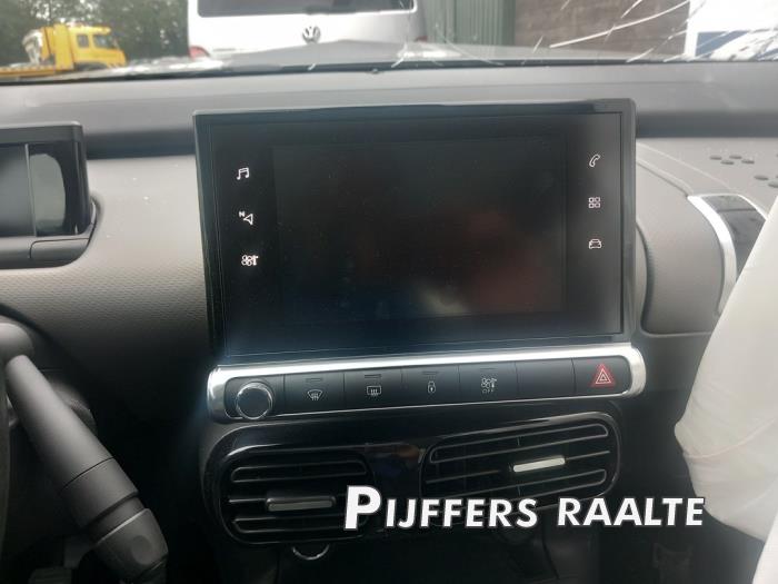 Citroen C4 Cactus 1.2 PureTech 110 12V Épave (2018, Gris)