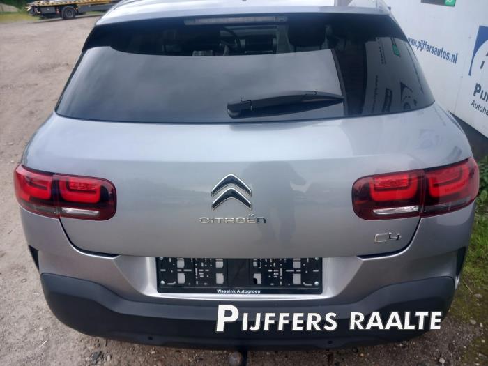 Citroen C4 Cactus 1.2 PureTech 110 12V Épave (2018, Gris)