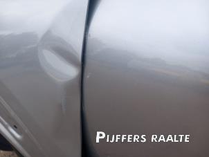 Citroen C4 Cactus 1.2 PureTech 110 12V Épave (2018, Gris)