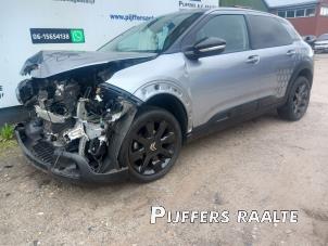 Citroen C4 Cactus 1.2 PureTech 110 12V Épave (2018, Gris)
